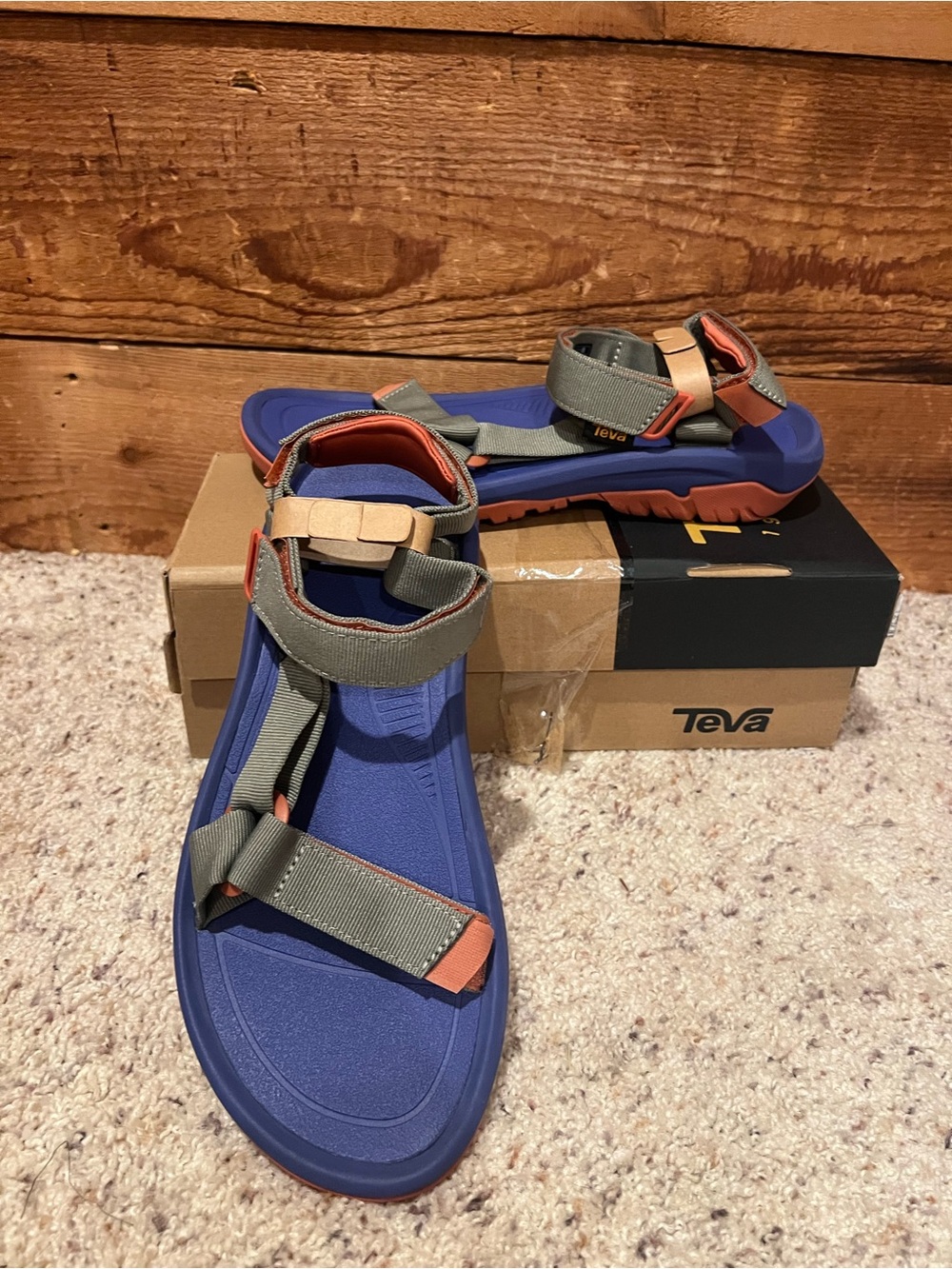 NEW Men’s Teva Hurricane XLT2 Sandals size 11